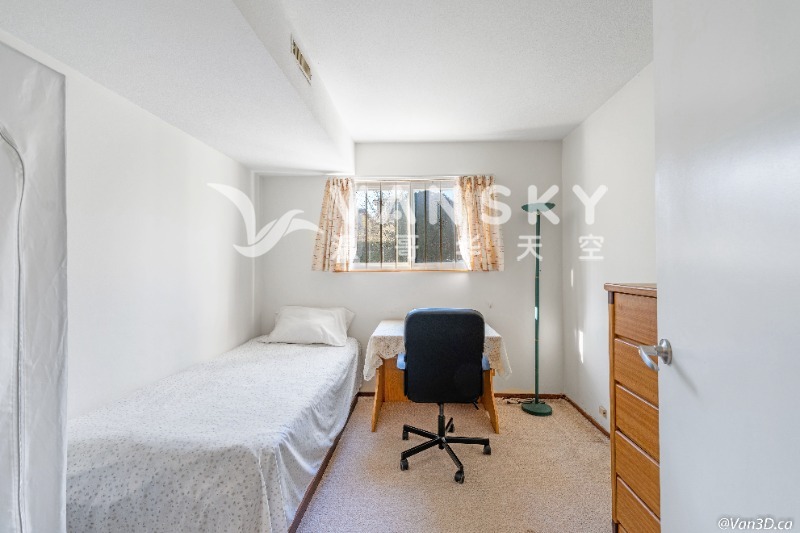 250712212453_room 1.jpg